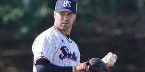 燕ハフ、絶体絶命ピンチも…大仕事に笑顔「何万球もストライクを投げてきた」