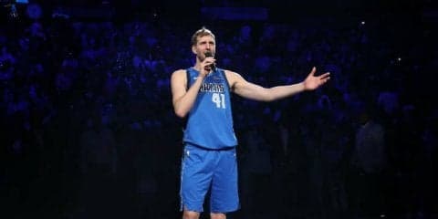 ダーク・ノビツキーが現役引退を表明「21年も支えてもらえて感謝している」