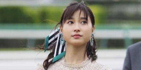 【皐月賞】土屋太鳳さんがプレゼンターとして登壇