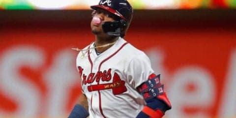 【MLB】「なんて面白いショー」アクーニャの「見たことない」スライディングが話題