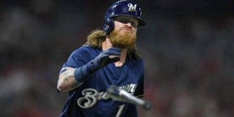 【MLB】イチロー元同僚の“豪快ルーティーン”動画にファン賛否「最悪だ」「これは合法」