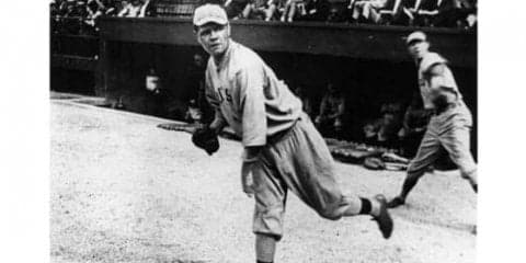 【MLB】驚愕の4000倍!?　2800円で購入のピアノから出てきた“神様”ルースのカードが1120万円に