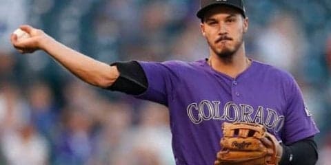 【MLB】「肩の強さは信じられない」…アレナドが捕球→ダッシュ→“剛速球”で併殺完成