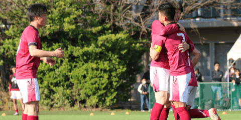 今シーズン初公式戦は王者の粘りを見せ、良いスタートを切る