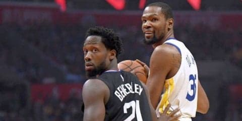 ウォリアーズvsクリッパーズの激闘、ディフェンス担当コーチが繰り広げた知恵比べ