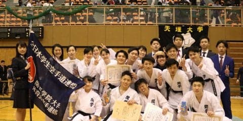 【空手道部】　形競技で佐藤が初の関西３位！　組手競技も入賞者続出