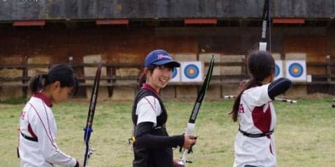 難しいコンディションの中チーム力で勝利し、リーグ戦を折り返す