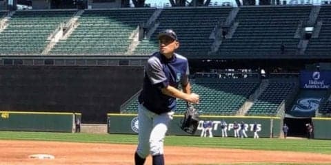 【MLB】イチロー氏が“コーチ”初仕事、打撃投手で約100球　ダルビッシュと談笑も