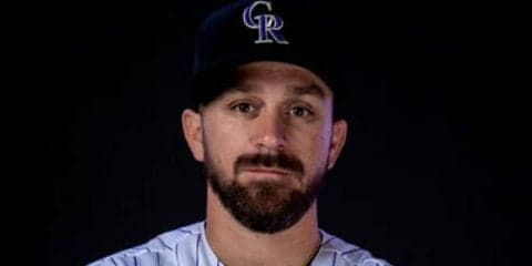 【MLB】ダイビングキャッチから背面グラブトス…マイナー選手が魅せた“月間最優秀守備”が凄い