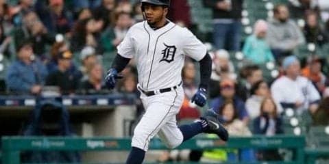 四球と判断もストライク→次の球で豪快弾　MLB公式の動画に「以前も見たことある」