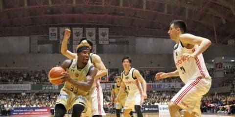 耐え抜いた琉球がリベンジ、絶対に譲れないセミファイナル決着は火曜のGAME3へ