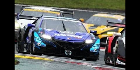 雨絡みの展開でＪ・バトンが神業。F1の経験がスーパーGTで生きた