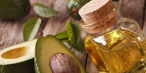 食べてよし、塗ってよしのアボカドオイル！