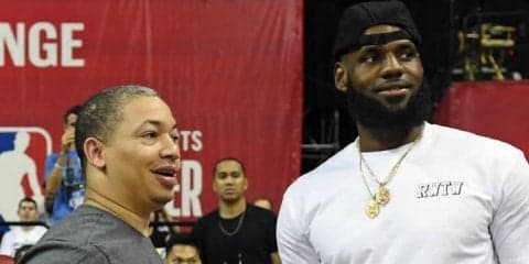 タロン・ルーとの交渉は難航、レイカーズの新ヘッドコーチ探しは継続へ