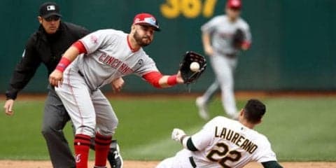 【MLB】「キャノン発射！」レッズ三塁手が見せた強肩スローが圧巻「とんでもない！」