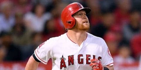 【MLB】どこ行くの？　トラウトの痛烈打球を避ける走者の“謎の動き”に大谷爆笑