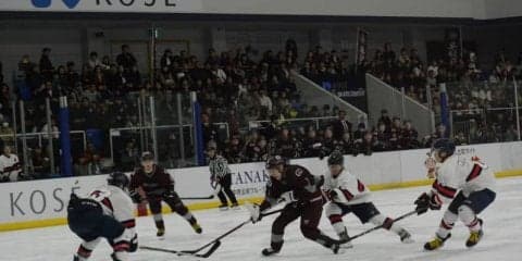 【アイスホッケー】春季早慶戦連覇へ　最後の最後まで諦めず走り抜くも遠い１点　第６５回早慶アイスホッケー定期戦