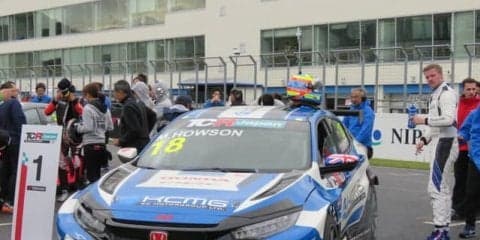 新シリーズ「TCRジャパン」がオートポリスで開幕…シビック駆るマシュー・ホーソンが初戦制覇