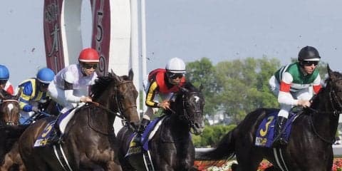 【オークス】北村友「タフな流れでも反応はしてくれた」クロノジェネシスは3着