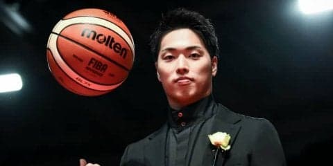 大学を中退しBへ、新たな道を切り拓いた新人王の岡田侑大「2年でも早くプロに」