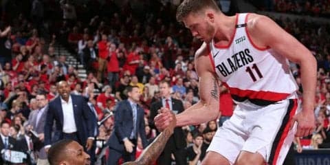 ブレイザーズのデイミアン・リラード、仲間とライバルを称えてシーズンを終える