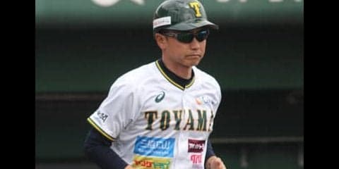 独立リーグで指揮を執る二岡智宏。「悔いなくやれよ」と言わない理由