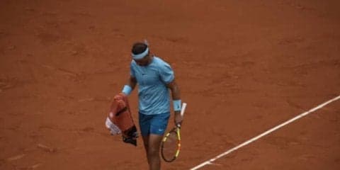 「魔物が潜む」全仏オープン　数々の激闘を生んできた独特の大会文化とは？