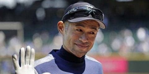 【MLB】イチロー氏は3Aで相手選手からも人気!?　笑顔の2ショット写真に「カッコイイ」