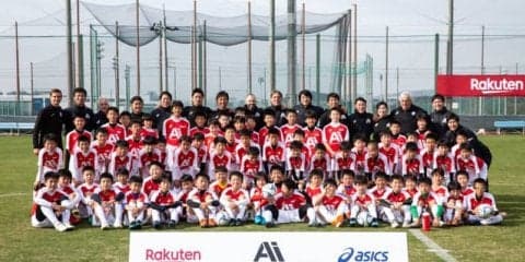 イニエスタの独自サッカーアカデミー「Iniesta’s Methodology」が体験会を開催