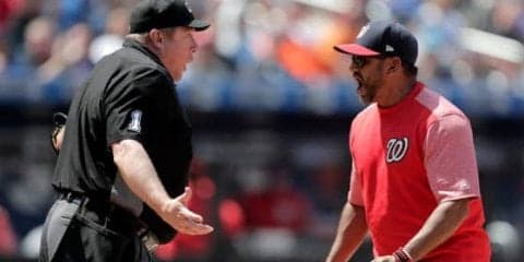 【MLB】「激怒して…」退場食らったナショナルズ監督、帽子投げ＆砂かけ大暴れ