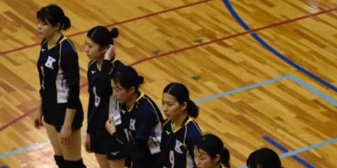 【バレーボール部女子】　園女大に惜敗し、２部残留