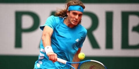 チチパス「とても満足」。1本もチャンスを与えない完勝で2回戦進出[全仏オープン]