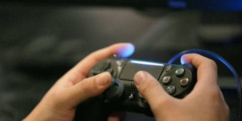 【eスポーツ選手向けセルフケア動画コラム#01】指先の疲労回復のツボ「合谷（ゴウコク）」