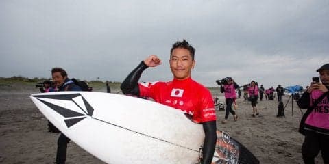 初代王者は女子松田、男子村上！「第1回ジャパンオープンオブサーフィン」