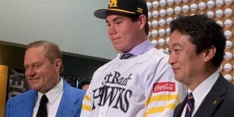鷹が獲得の米ドラ1右腕スチュワートが入団会見「いいと思ったもの選んだ」　背番号は2