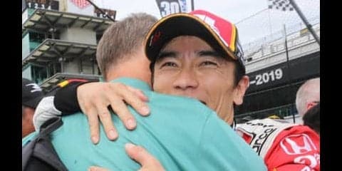 佐藤琢磨、周回遅れから怒涛の追い上げ。伝統のインディ500で３位入賞