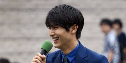 【安田記念】中川大志さんがプレゼンターとして登壇 単勝馬券当たる