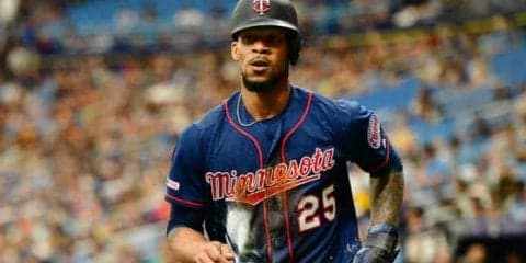 【MLB】ツ軍GG賞中堅手の156キロ一塁送球にファン驚愕「とんでもない送球」