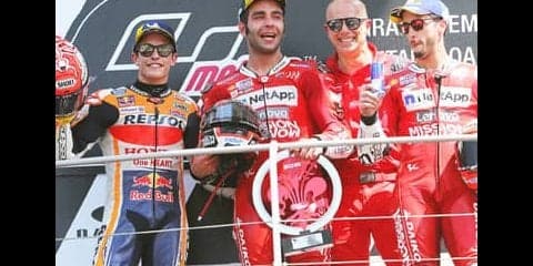 狂喜乱舞。イタリアGPでイタリア人がイタリア製バイクで初優勝