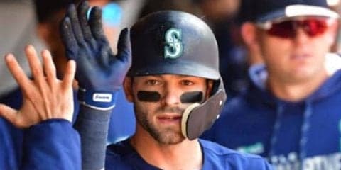 【MLB】自打球で「睾丸破裂」、マリナーズのハニガーがIL入り　試合出場を続けたが…