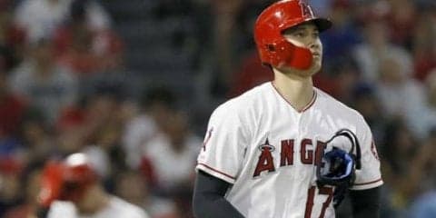 決勝の“神の手”生還…大谷翔平の代打四球、MLB公式は「逆転勝利の鍵」と評価