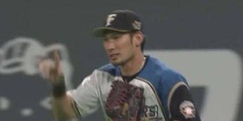日ハム大田、巨人坂本勇脱帽の“恩返しキャッチ”！　地元ファンどよめき