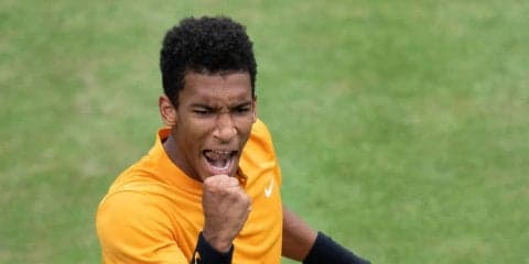 オジェ アリアシムがエース30本量産でベスト4進出。元世界1位ヒューイット以来の年少記録も達成[ATP250 シュツットガルト]