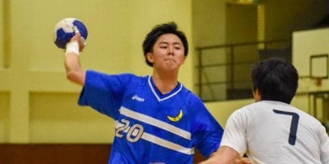 【ハンドボール部男子】　２３ー３９で敗北し、総合で引き分け