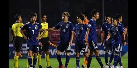 チリに大敗した日本。その「差」はパスワークの質の違いにあった