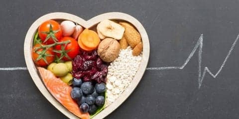 知っておきたい！コレステロールを自然に下げてくれる食材