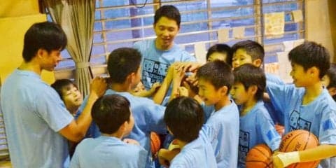 静岡県出身Bリーガーたちが地元に戻ってクリニックを開催「夢への挑戦の後押し」