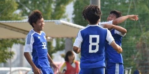 【サッカー部男子】　延長戦の末、３－２で勝利！　準々決勝に進出！