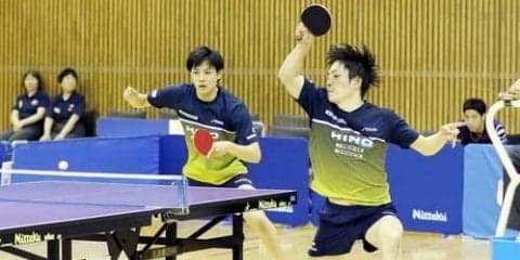 ルーキー皆川の2点取りで日野自動車がリコーを破る金星＜前期日本卓球リーグ豊田大会・男子1部＞