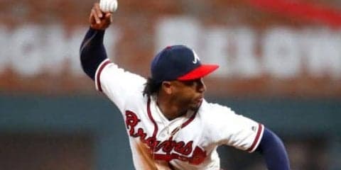 【MLB】ブ軍の球宴候補二塁手の“大暴投”にファン仰天「すごいキャノン」「なんてこった」